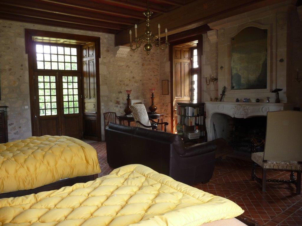 Le Claveau Paulnay Chambre photo
